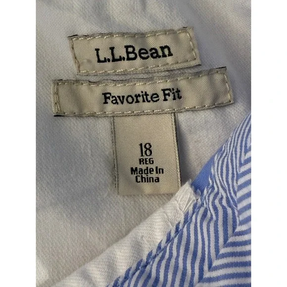 LL Bean Favorite Fit Chino Shorts Womens 18 Light Blue Summer Cotton Casual 6in - Picture 3 of 7